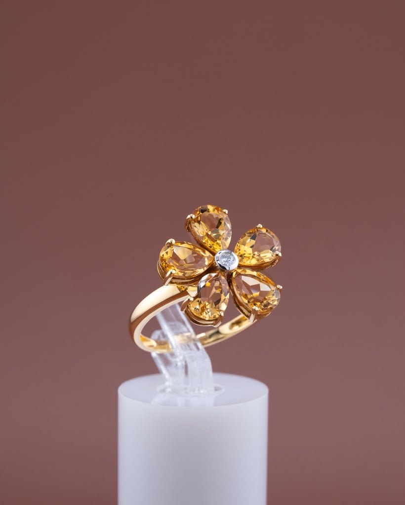 D'ORO The Golden Bloom