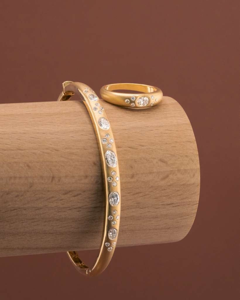 D'ORO scattered diamond gold bangle and ring
